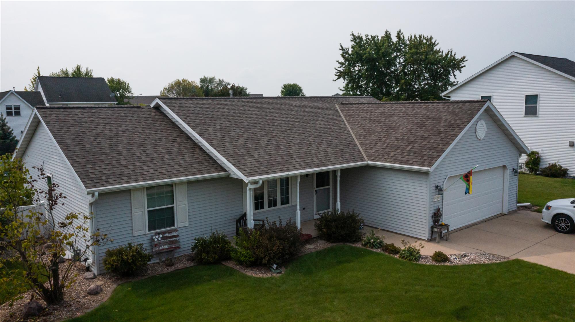 Roof replacement in Neenah, WI