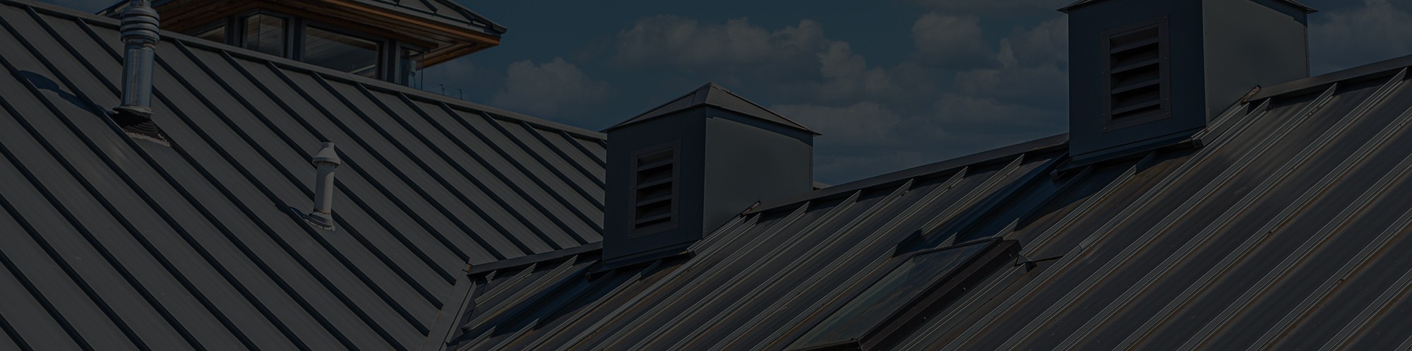 A new metal roof installation on a Green Bay home