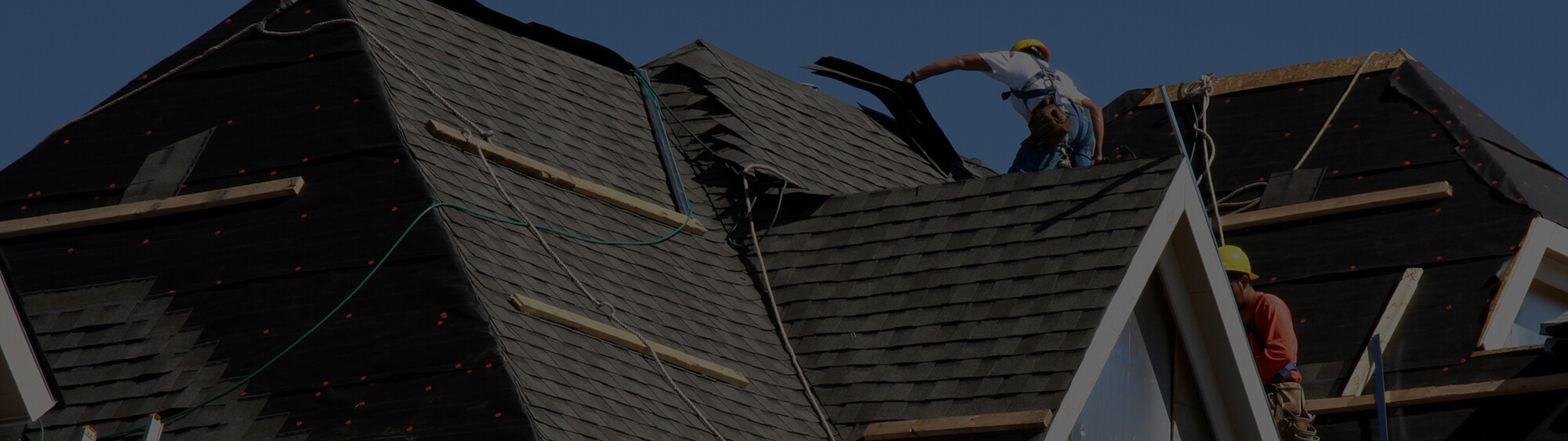 Menasha Roofing Company Replacing Asphalt Roof