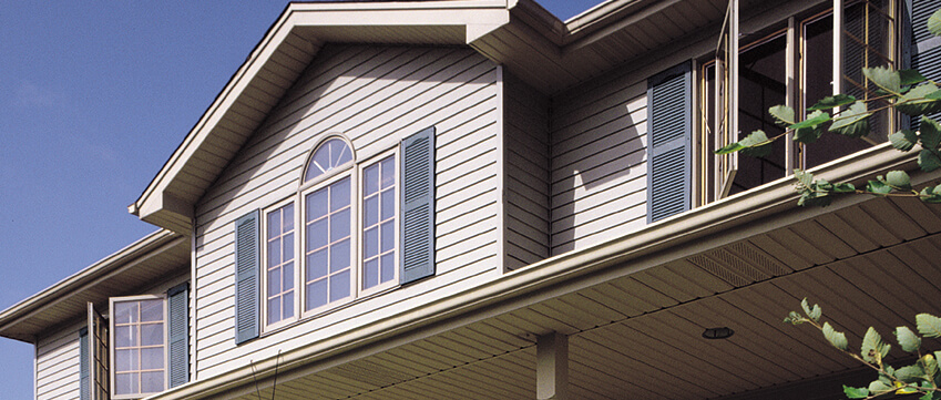 siding contractors in ashwaubenon wi