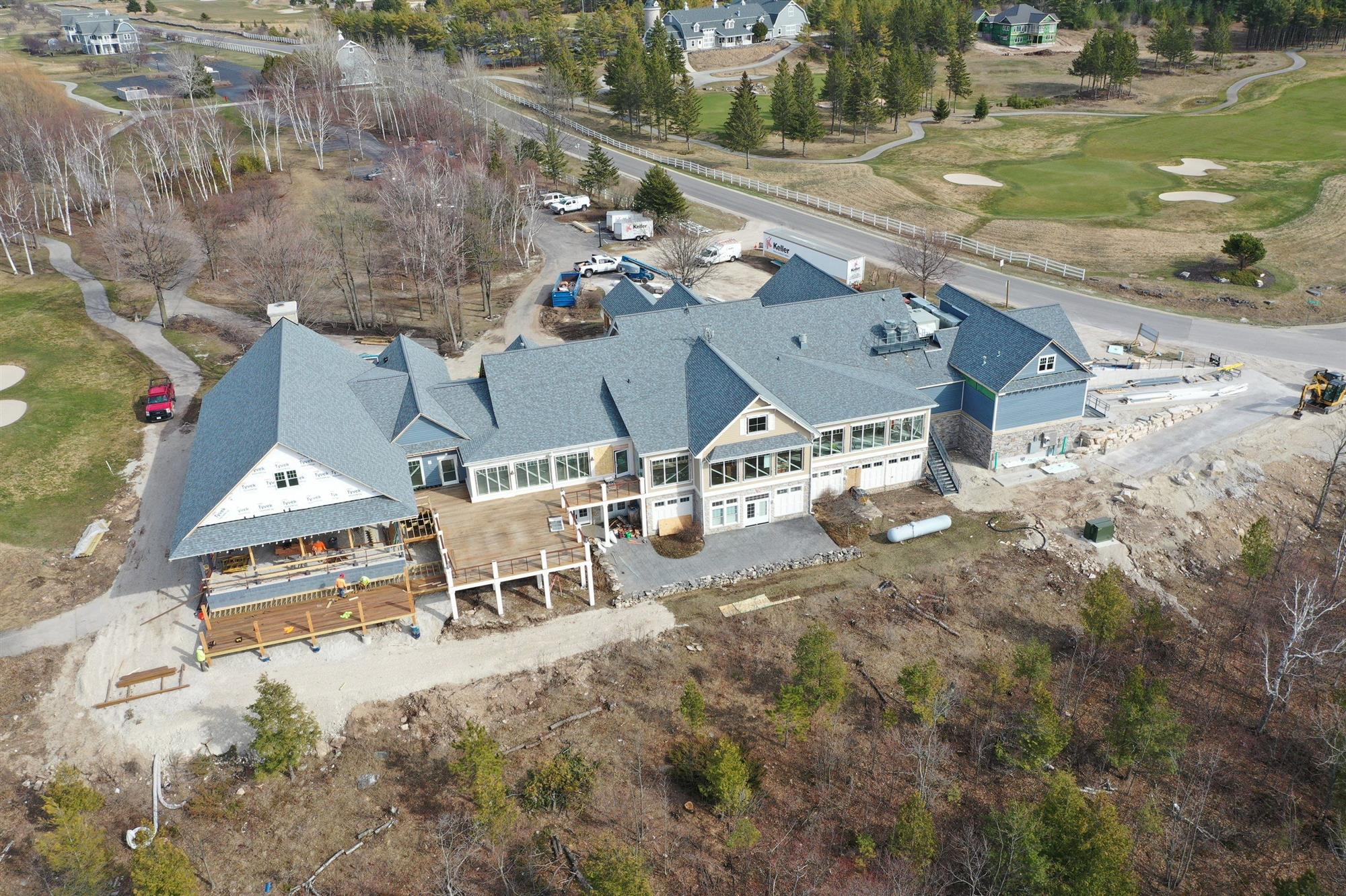 Light Grey Asphalt Shingles recently installed on a roof by Overhead Solutions in Green Bay, WI