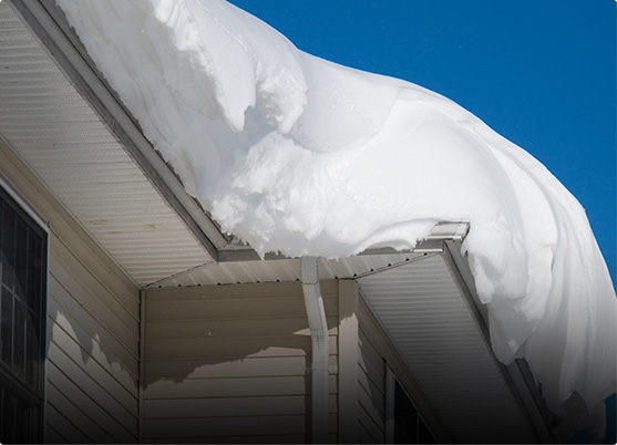 emergency roof repair for heavy snowfall in green bay